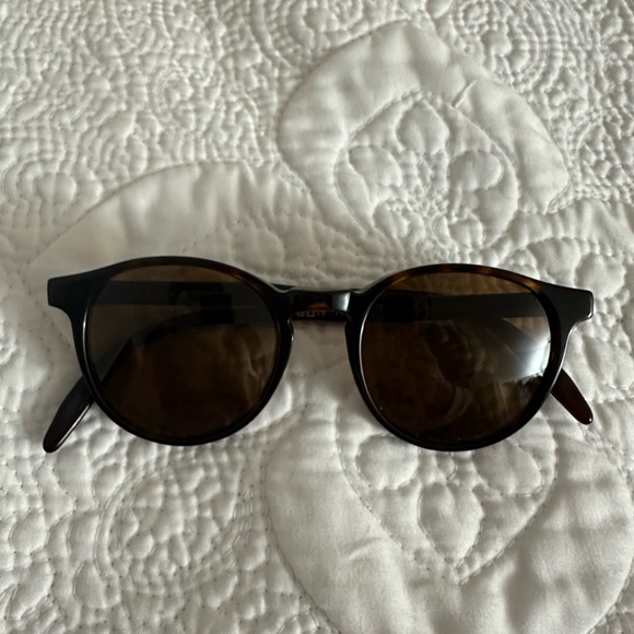 Sezane Penelope Tortoiseshell sunglasses - Picture 12 of 13